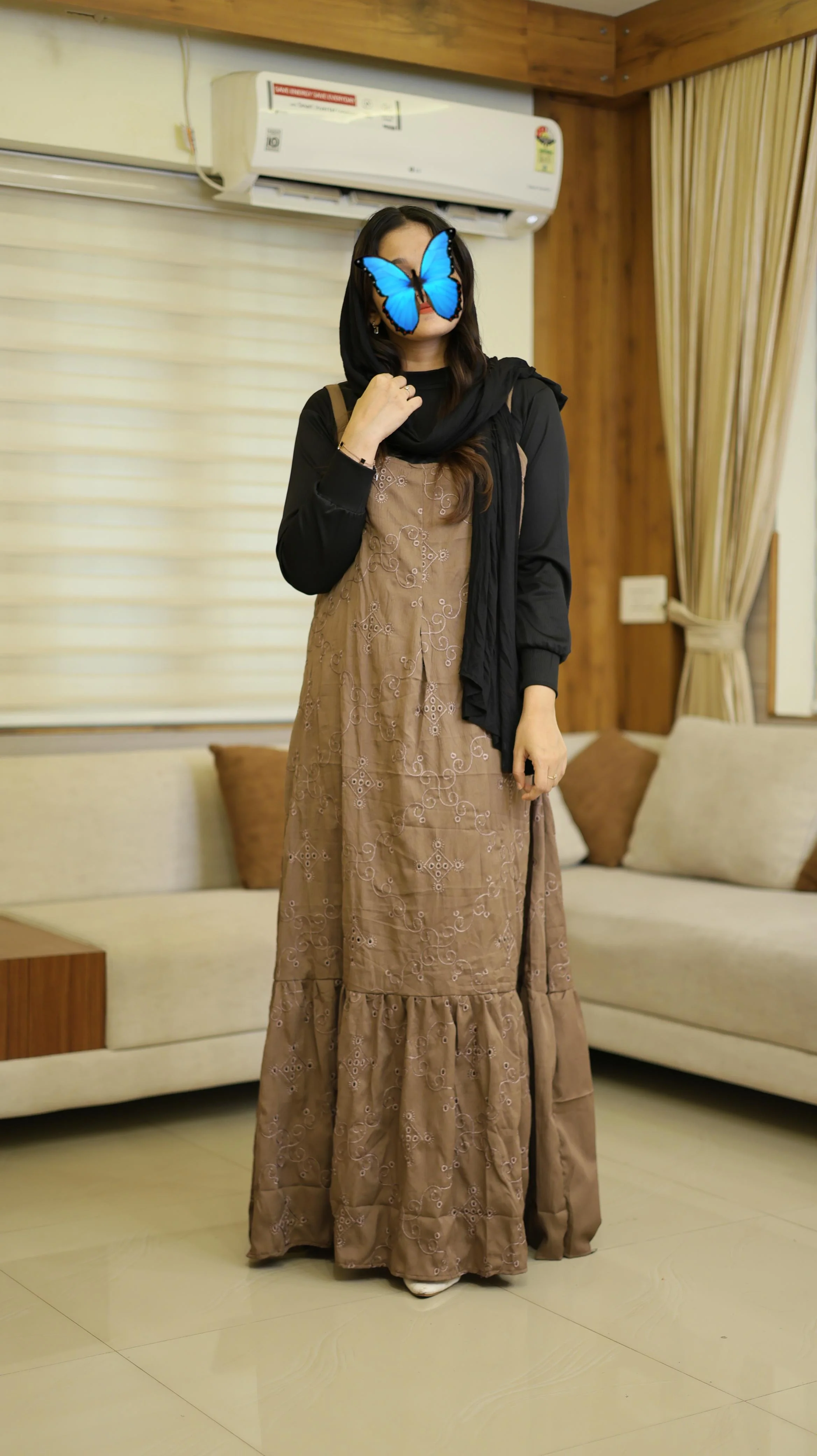6742 - Image 2